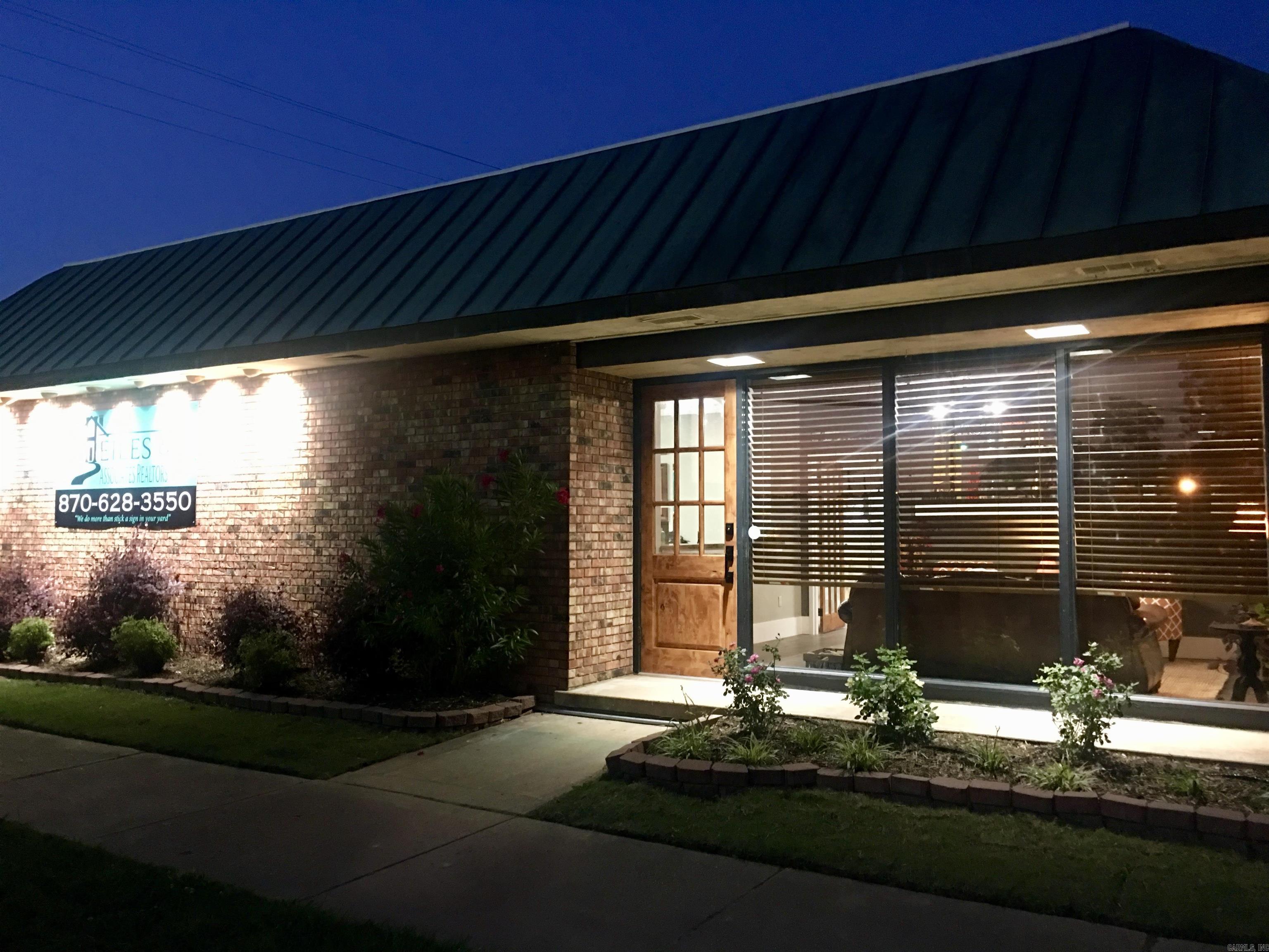 203 S Jefferson St, Star City, AR 71667