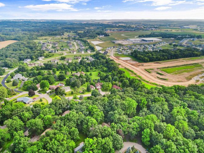 4011 Shadows Court, House other with 3 bedrooms, 4 bathrooms and null parking in WINDSOR WI | Image 64