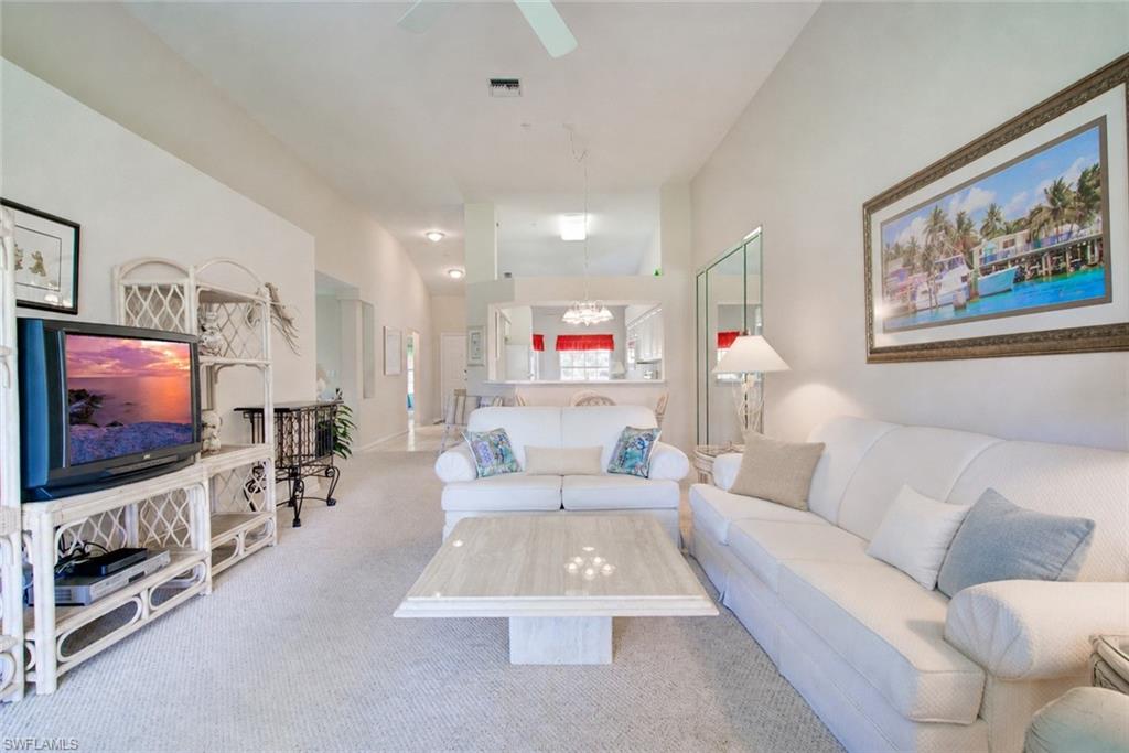 Residential in NAPLES 5