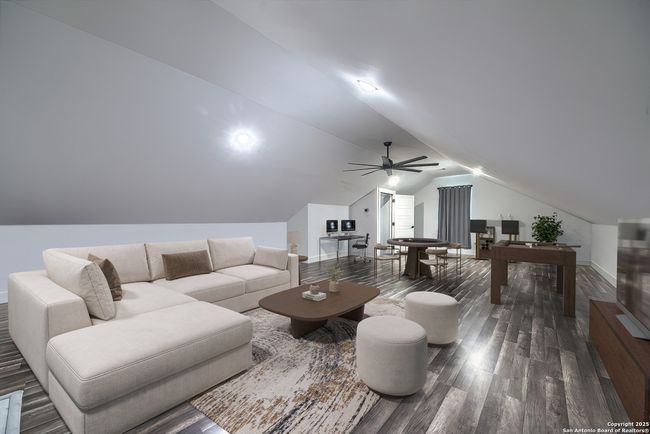 452 Wentworth, House other with 4 bedrooms, 4 bathrooms and null parking in Spring Branch TX | Image 33