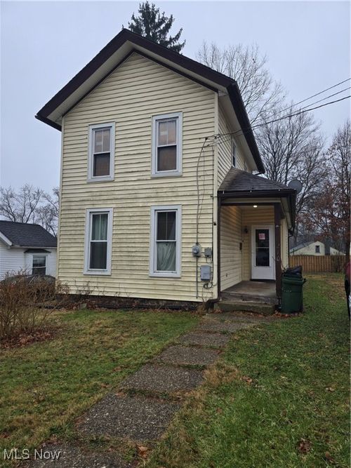 8210 Maple Avenue, Garrettsville, OH, 44231 | Card Image