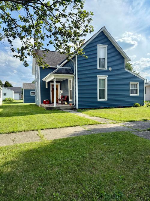 305 Washington St, Wapakoneta, OH, 45895-2240 | Card Image