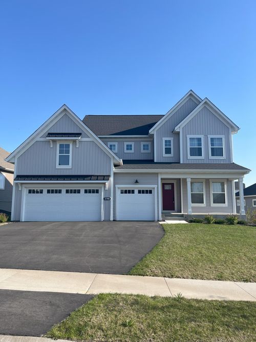 3790 Thrush St, Shakopee, MN, 55379 | Card Image