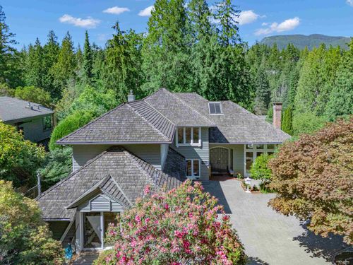 4941 Water Lane, West Vancouver, BC, V7W1K4 | Card Image