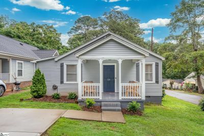 23 Bridwell Avenue, House other with 3 bedrooms, 1 bathrooms and 2 parking in Greenville SC | Image 1