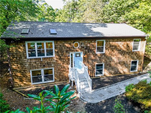 20 Indian Trl, Charlestown, RI, 02813-3131 | Card Image