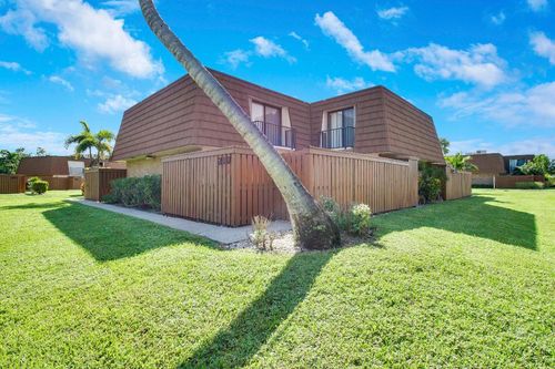 21d-3900 County Line Rd, Tequesta, FL, 33469-2262 | Card Image