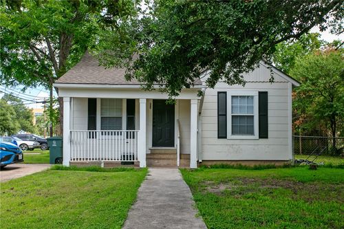 814 S Gordon Street, Bryan, TX, 77802 | Card Image