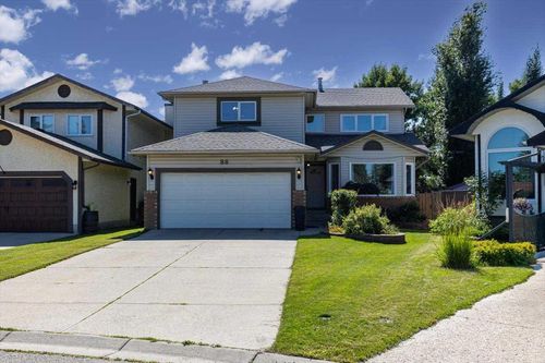 88 Sundown Green Se, Calgary, AB, T2X2Y5 | Card Image
