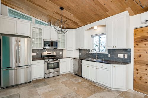 2404 Barton Skwy, Austin, TX, 78704-5802 | Card Image