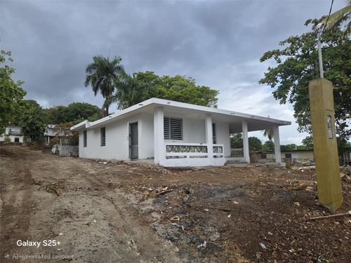 144 Ave Lauro Pinero, CEIBA, PR, 00735 | Card Image