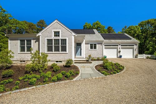 236 Pine Ridge Rd, Cotuit, MA, 02635-3547 | Card Image