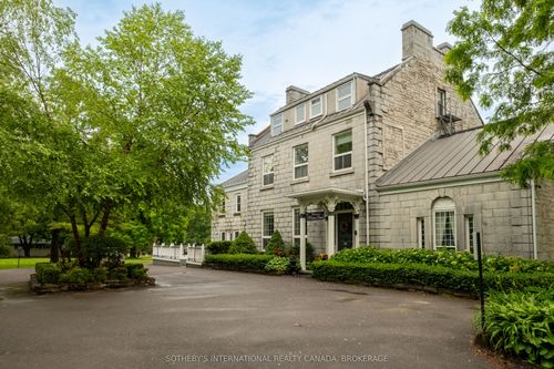 8 Starr Pl, Kingston, ON, K7L4V1 | Card Image