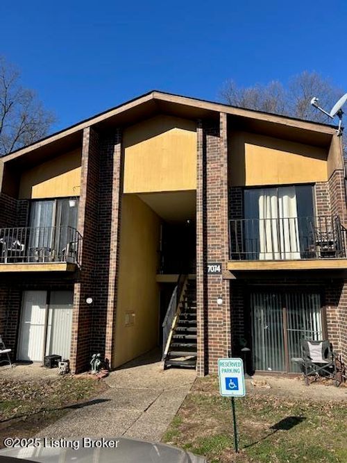 167-7074 Wildwood Cir, Louisville, KY, 40291-1787 | Card Image