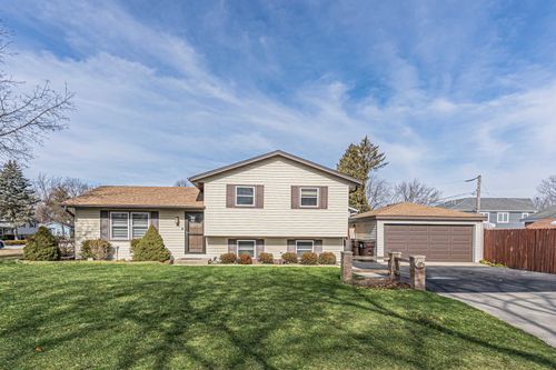 20511 N Eugene Ave, Prairie View, IL, 60069-9662 | Card Image