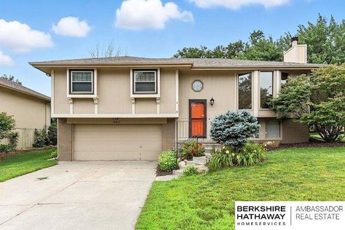 15421 Garfield St, Omaha, NE, 68144-5413 | Card Image