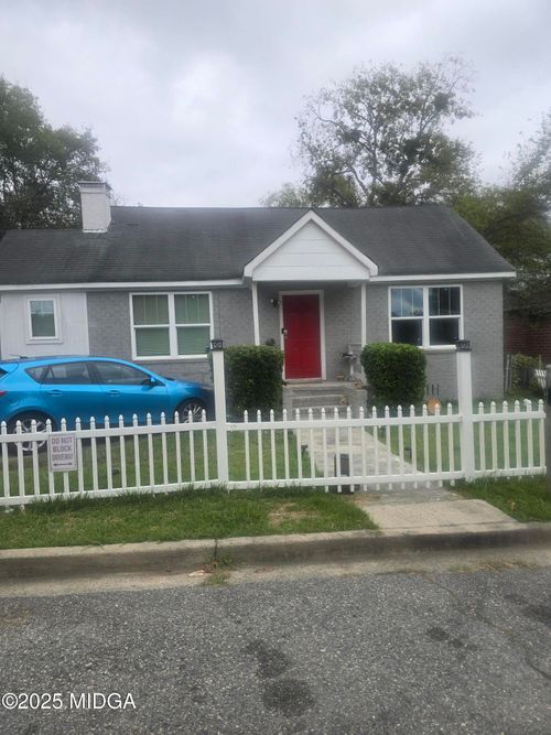 2420 Adams Ave, Macon, GA, 31206-2814 | Card Image