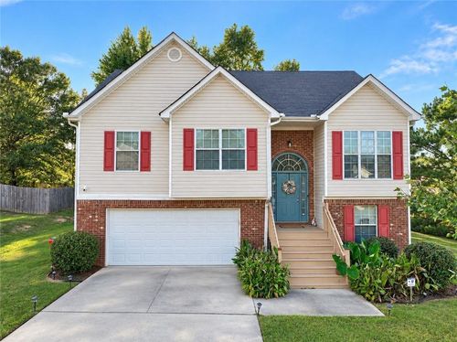 704 Tullamore Way, Hampton, GA, 30228-2351 | Card Image