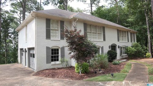 928 Riverchase Pkwy W, Hoover, AL, 35244-1627 | Card Image