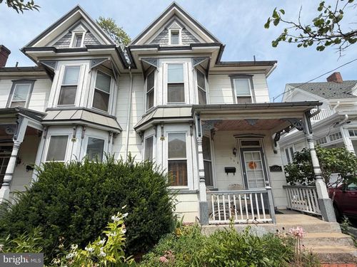 508 W Burke St, MARTINSBURG, WV, 25401-2706 | Card Image