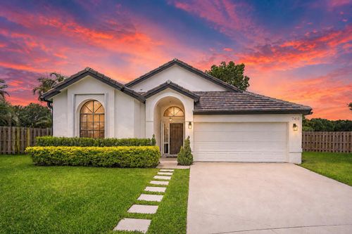 7410 Ashley Shores Cir, Greenacres, FL, 33467-7618 | Card Image