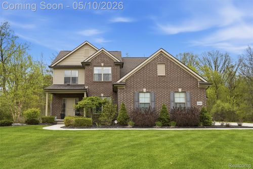 59649 Foster Dr, South Lyon, MI, 48178-1992 | Card Image