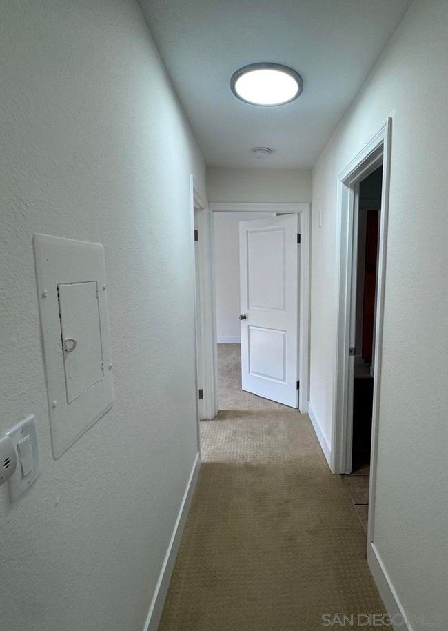 UNIT-8 - 432 Edgehill Ln, Condo with 2 bedrooms, 1 bathrooms and 1 parking in Oceanside CA | Image 15