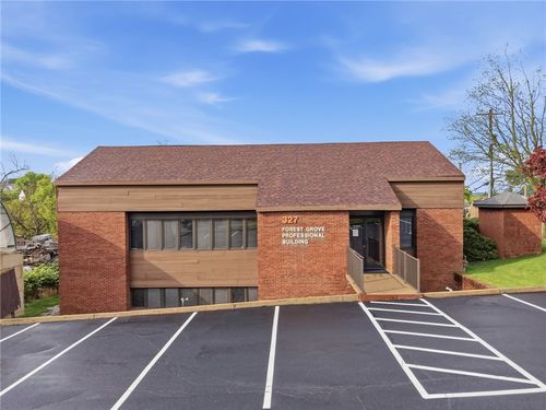 327 Forest Grove Rd, Kennedy Twp, PA, 15108 | Card Image