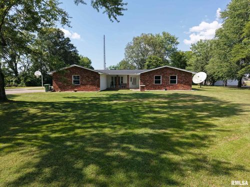 13607 Leisure Ln, Benton, IL, 62812-4525 | Card Image
