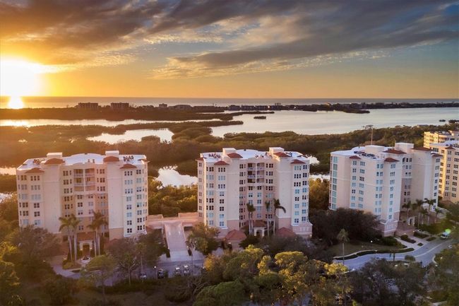 APT-604 - 393 N Point Rd, Condo with 3 bedrooms, 3 bathrooms and null parking in OSPREY FL | Image 5