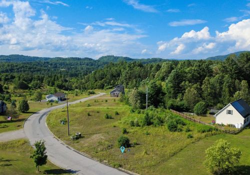 8-0 Deer Creek Lane, St. Johnsbury, VT, 05819 | Card Image