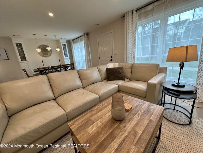 504 Red Crest Ln, Condo with 2 bedrooms, 3 bathrooms and 1 parking in Branchburg NJ | Image 5