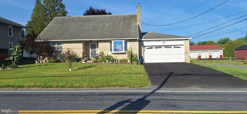 690 Main St, MOHRSVILLE, PA, 19541-8844 | Card Image