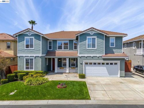 6217 Crystal Springs Cir, Discovery Bay, CA, 94505-2628 | Card Image