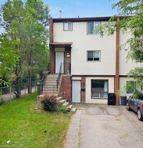 421 Bairstow Cres, Waterloo, ON, N2K2H7 | Card Image