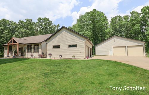 6374 Arrowhead Trl, Middleville, MI, 49333-7801 | Card Image