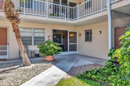 113-460 Base Ave E, VENICE, FL, 34285-4123 | Card Image