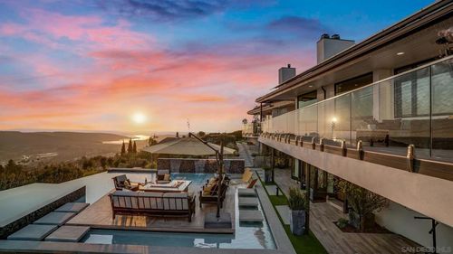 7173 Obelisco Cir, Carlsbad, CA, 92009-6522 | Card Image