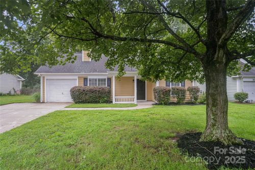 306 Cedarcroft Dr, Mooresville, NC, 28115-3632 | Card Image