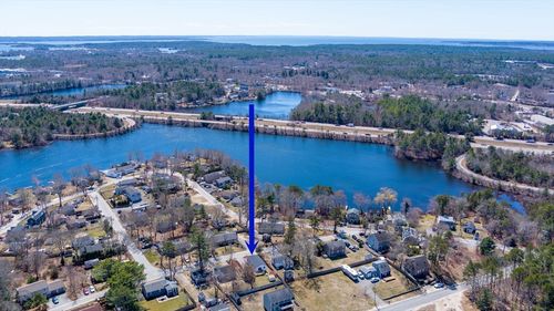 10 Regent Ave, Wareham, MA, 02571-1204 | Card Image