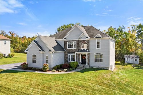 123 Larisa Ln, Ithaca, NY, 14850-8920 | Card Image