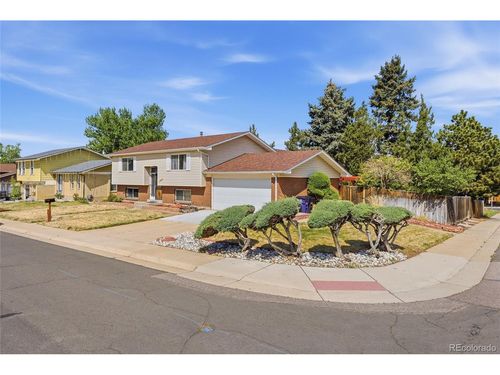 12973 E Elgin Pl, Denver, CO, 80239 | Card Image
