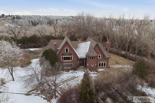 4976 E 49th S, Idaho Falls, ID, 83406-8115 | Card Image