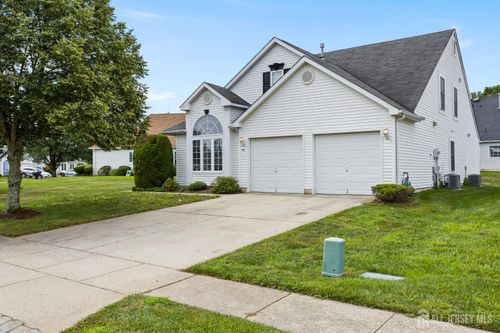 41 Dowing Ln, Jackson, NJ, 08527-3968 | Card Image