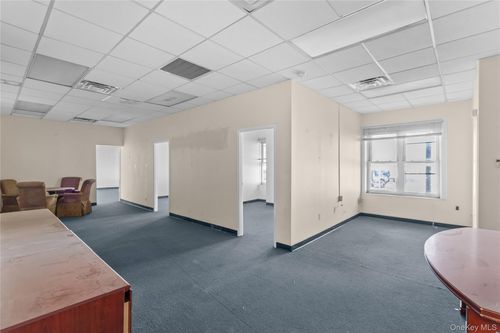 2-451-457 Sunrise Hwy, Lynbrook, NY, 11563-3037 | Card Image