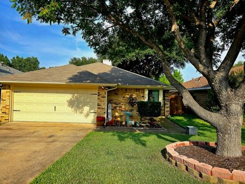 946 S Old Orchard Ln, Lewisville, TX, 75067-4361 | Card Image