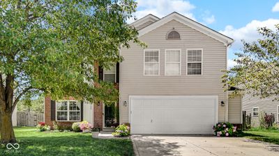 1364 Fall Ridge Drive, House other with 4 bedrooms, 2 bathrooms and null parking in Brownsburg IN | Image 1