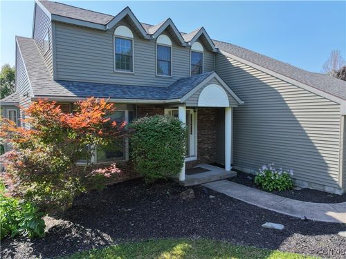 46 Harbor Brook Dr, Oswego, NY, 13126-6620 | Card Image