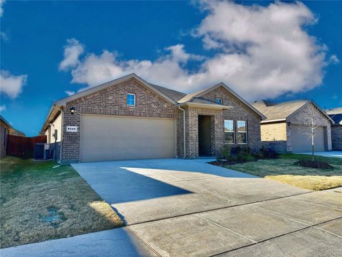 8449 Hollymead Ln, Fort Worth, TX, 76131-3171 | Card Image