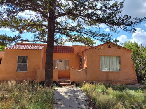 109 S Limit Avenue, Mountainair, NM, 87036 | Card Image